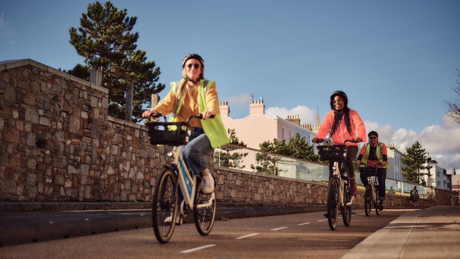 Website Banner - 1600900 (16)