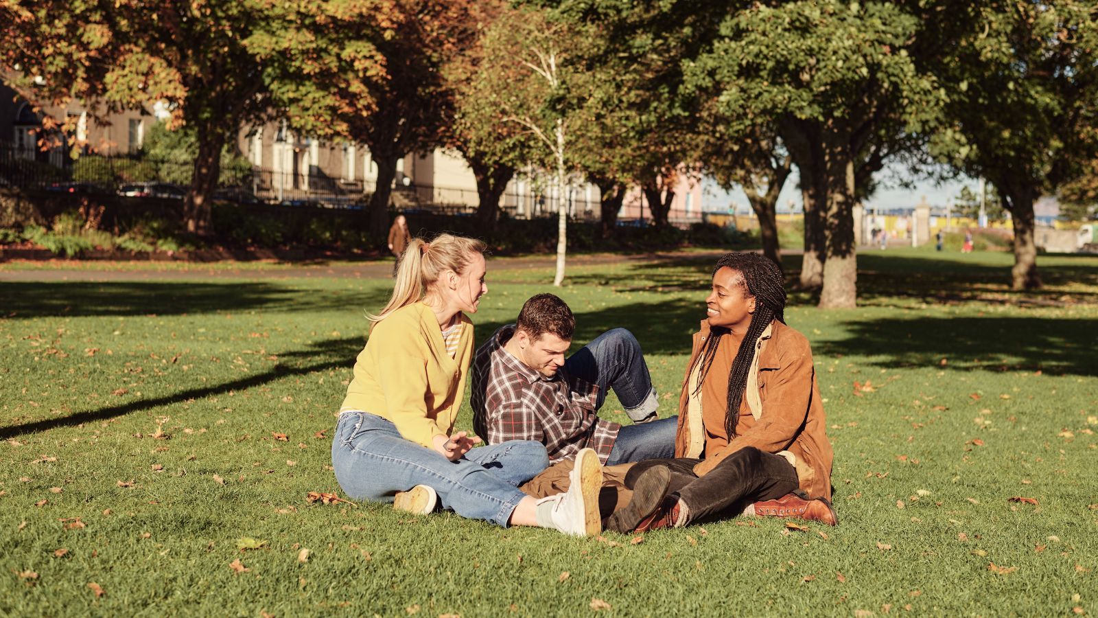 Website Banner - 1600900 (17)